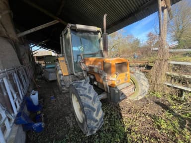 Tracteur RENAULT 90-32 TX -34 TX - photo 2