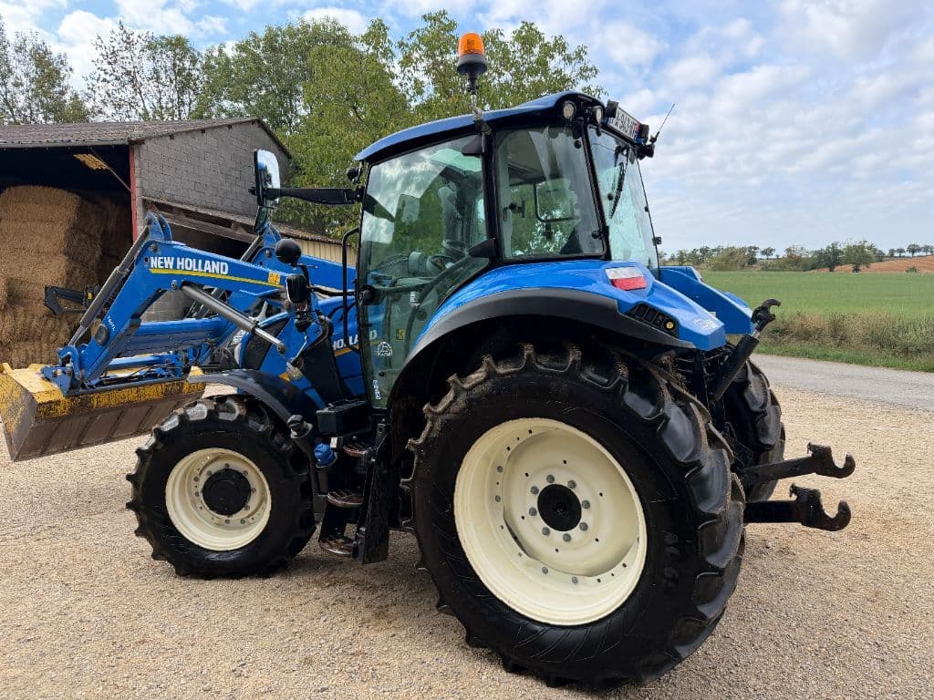 Tracteur chargeur NEW HOLLAND T5.100 - photo principale