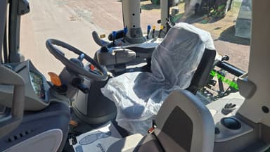 Tracteur DEUTZ FAHR AGROTRON 6155 Rc Shift - photo 3