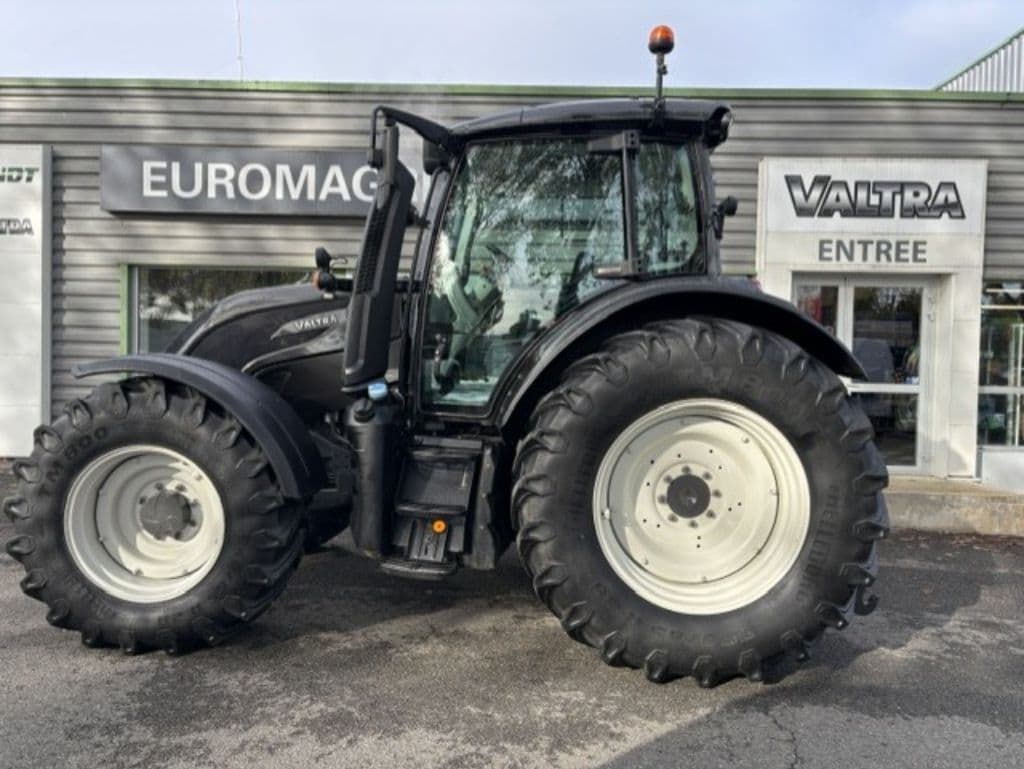 Tracteur VALTRA N174 DIRECT - photo principale