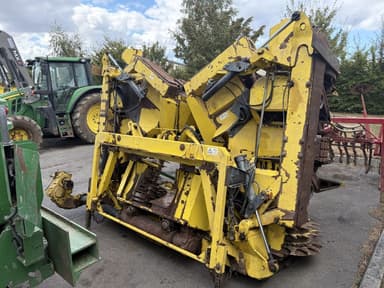 Bec à maïs JOHN DEERE 375 - photo 2