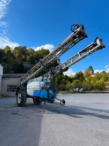 Pulverisateur EVRARD METEOR 4100  - photo 2