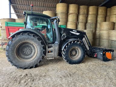 Tracteur VALTRA N 155 UNLIMITED - photo 2