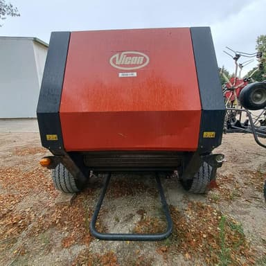 Presse balles rondes VICON RF 124 - photo 4