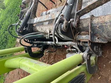 Tracteur chargeur CLAAS ARION 540 - photo 2