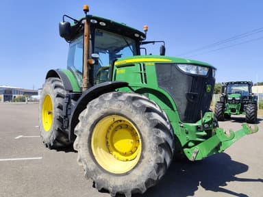 Tracteur JOHN DEERE 7230R - photo 2