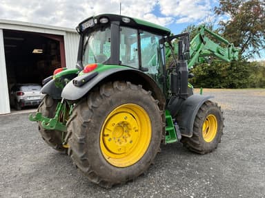 Tracteur chargeur JOHN DEERE 6120 M COMMAN QUAD - photo 3