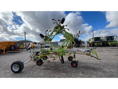 Faneuse CLAAS Volto 1300T - photo 3