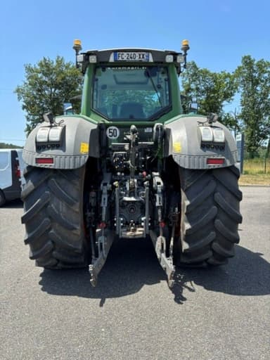 Tracteur FENDT 826 PROFI PLUS - photo 4