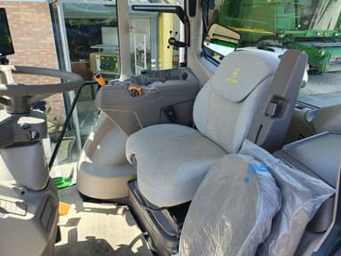 Tracteur JOHN DEERE 6M200 - photo 5