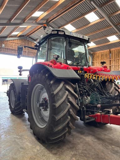 Tracteur MASSEY FERGUSON 7S.210 - photo 4