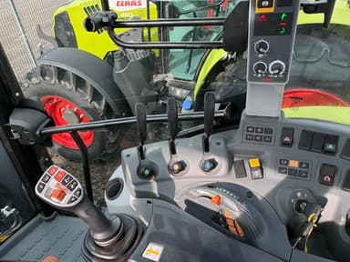 Tracteur CLAAS ARION 450 PANORAMIC - photo 4