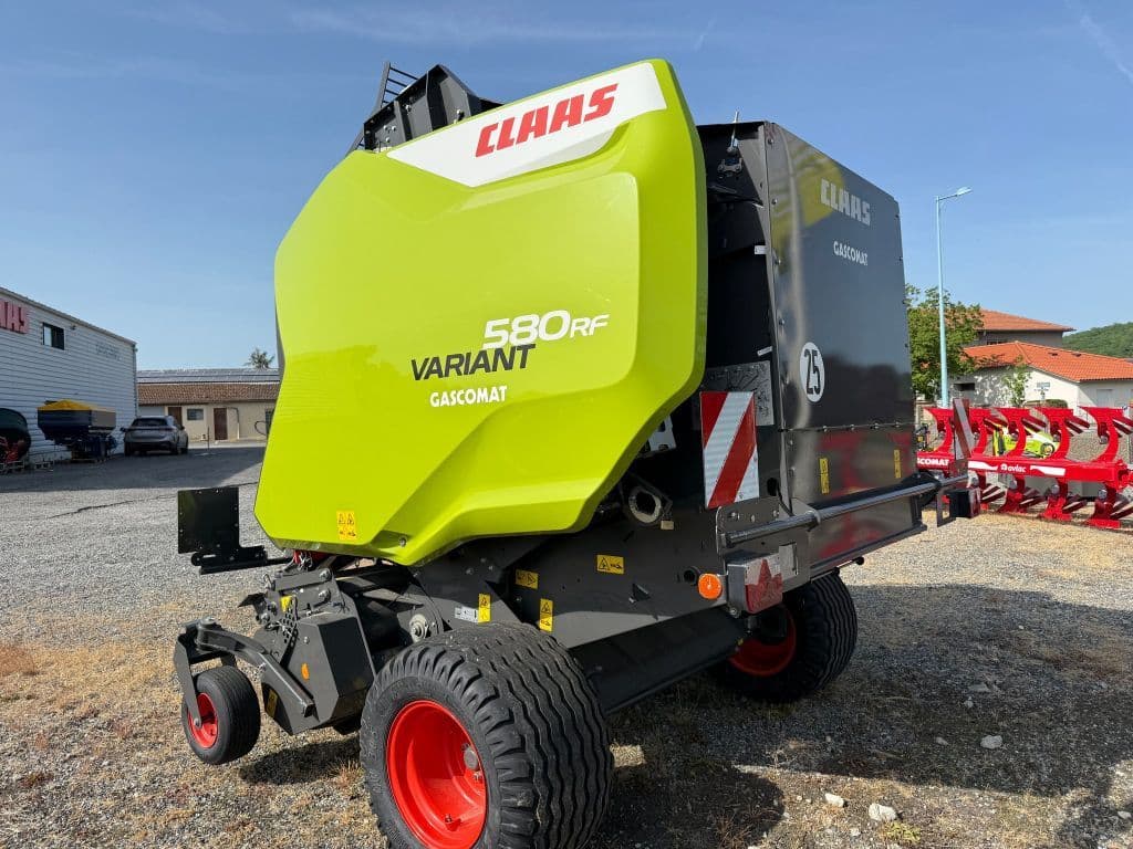 Presse balles rondes CLAAS VARIANT 580 RF - photo principale