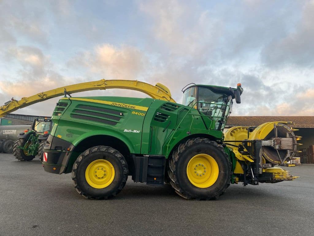 Ensileuse JOHN DEERE 8400i PRODRIVE - photo principale