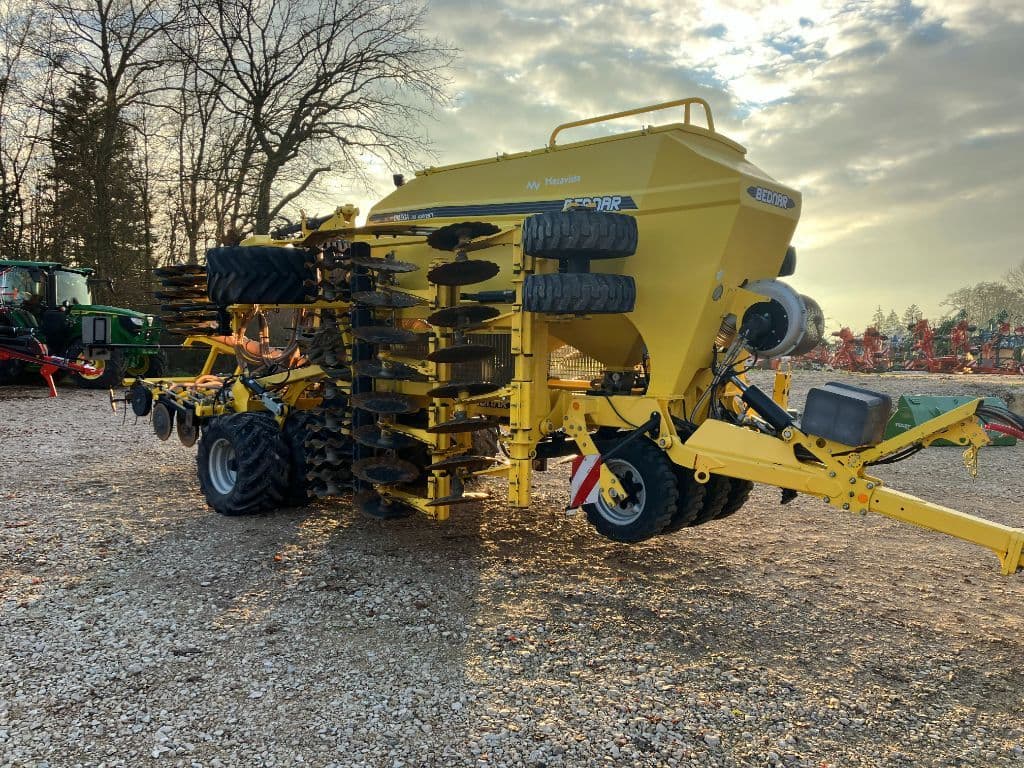 69a172a37d1756fb363eab55