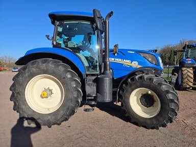 Tracteur NEW HOLLAND T7.210 AC - photo 5
