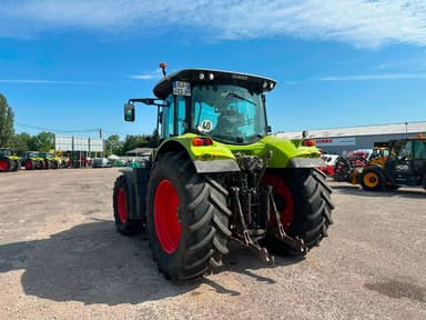 Tracteur CLAAS ARION 620 - photo 3