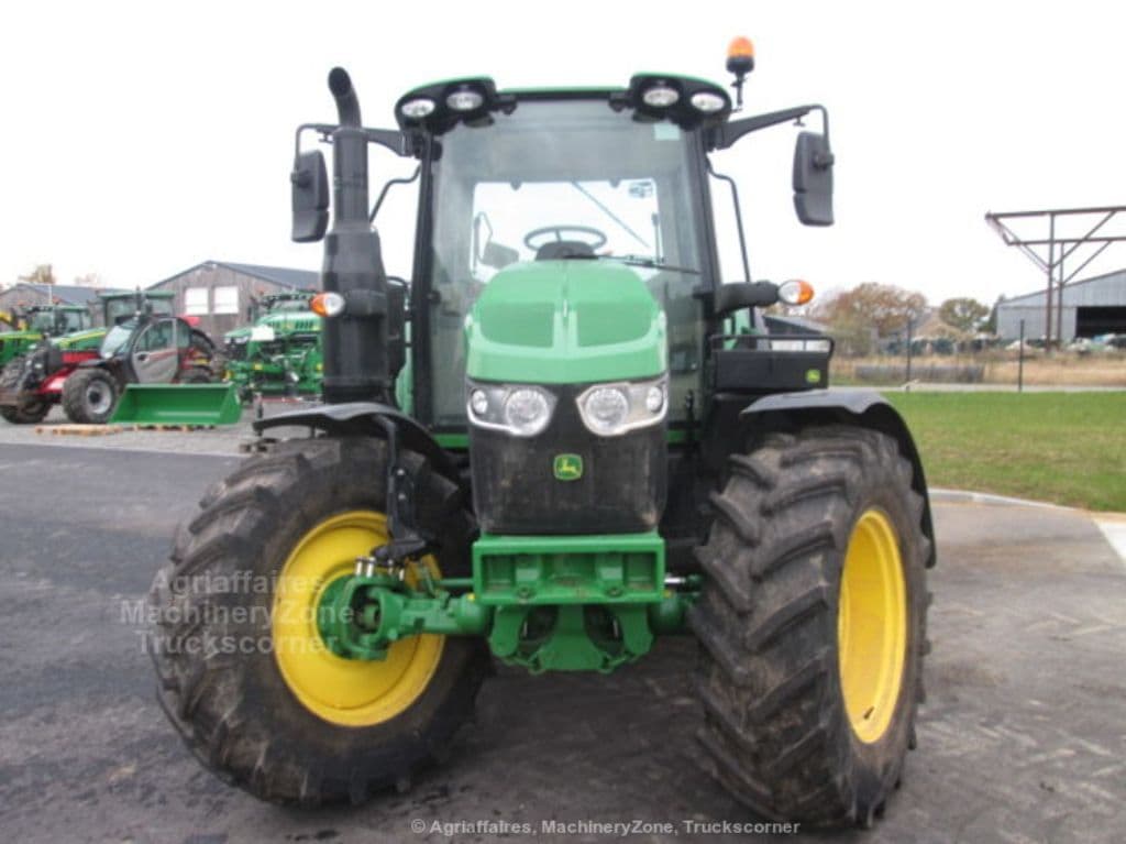 Tracteur JOHN DEERE 6110M - photo principale