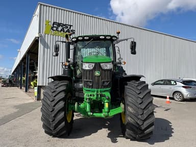 Tracteur JOHN DEERE 6215R - photo 2