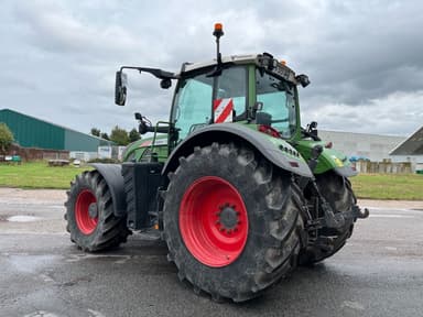 Tracteur FENDT 724 S4 PROFI + - photo 3