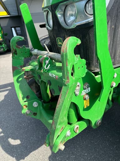 Tracteur chargeur JOHN DEERE 6110M - photo 5