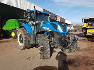Tracteur NEW HOLLAND T7.270 AC - photo 2