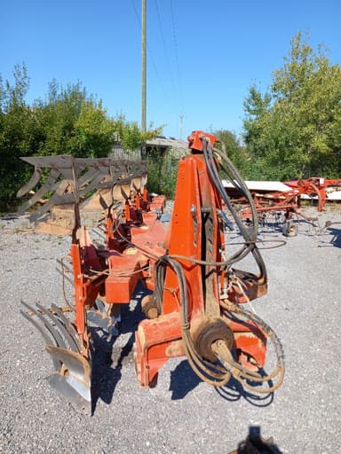 Charrue KUHN Varimaster 151 - photo 2