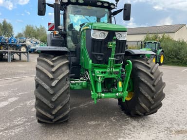 Tracteur JOHN DEERE 6R 215 - photo 4
