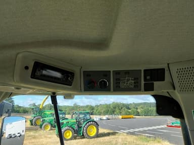 Tracteur CLAAS ARION 610 CIS+ - photo 3