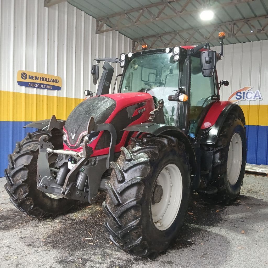 Tracteur VALTRA N135 - photo principale