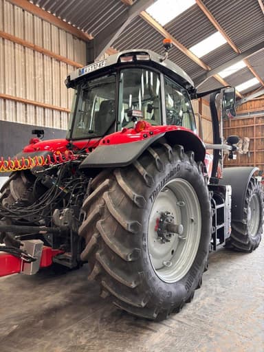 Tracteur MASSEY FERGUSON 7S.210 - photo 5
