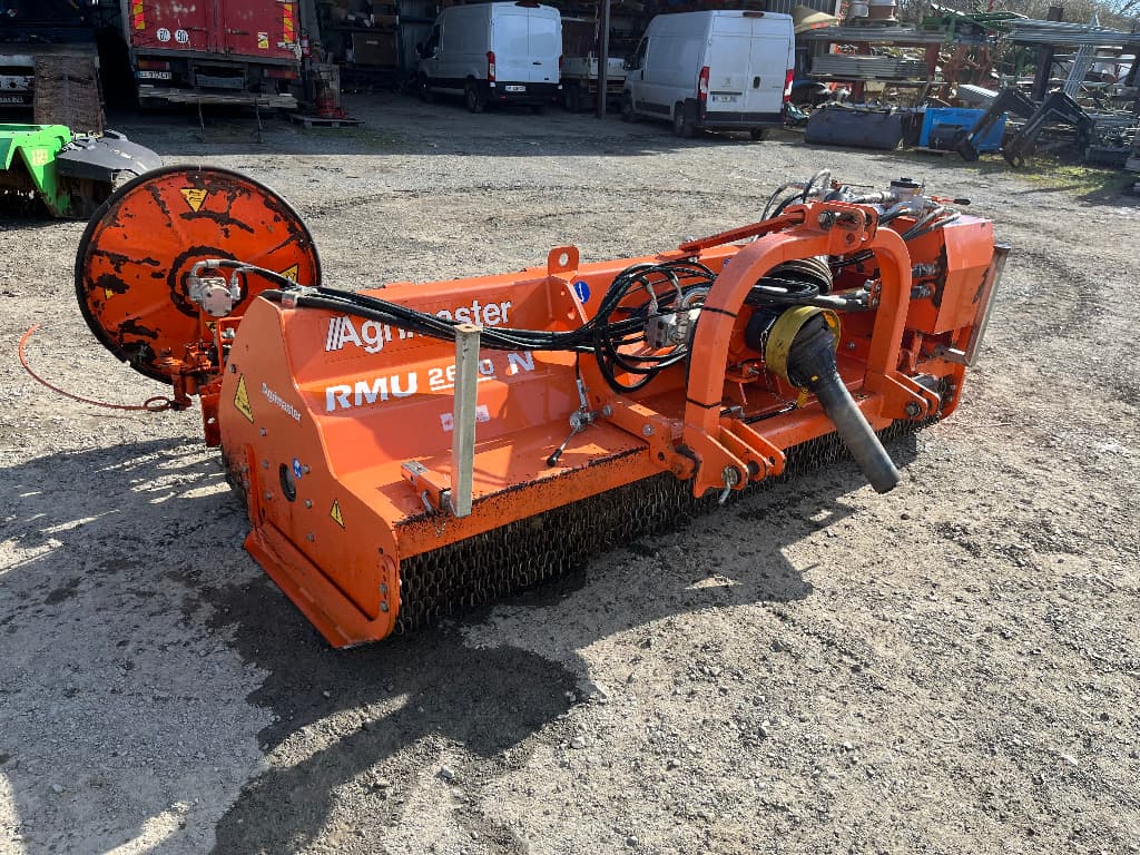 Broyeur AGRIMASTER RMU 2600 - photo principale