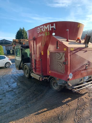 Melangeuse automotrice RMH Liberty 15 - photo 4