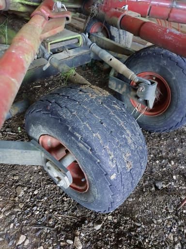 Andaineur CLAAS Liner 650 Twin - photo 5