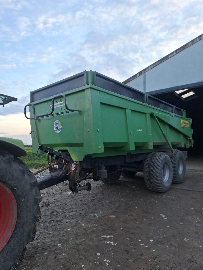 697333026318c70c05cdd30a