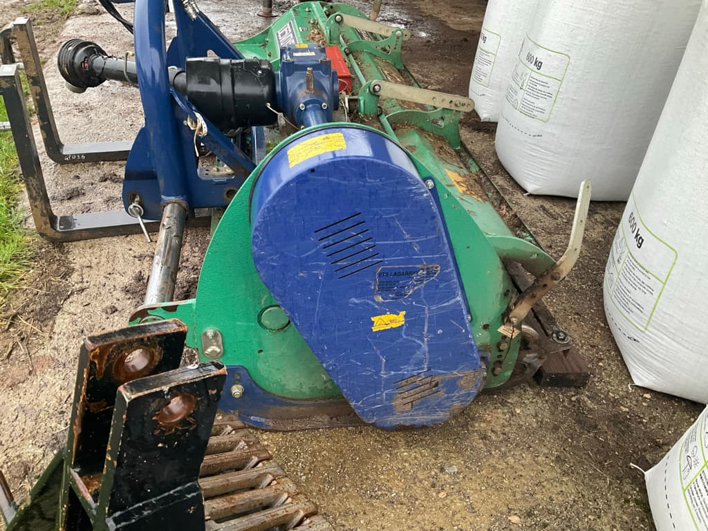 picture slide 16