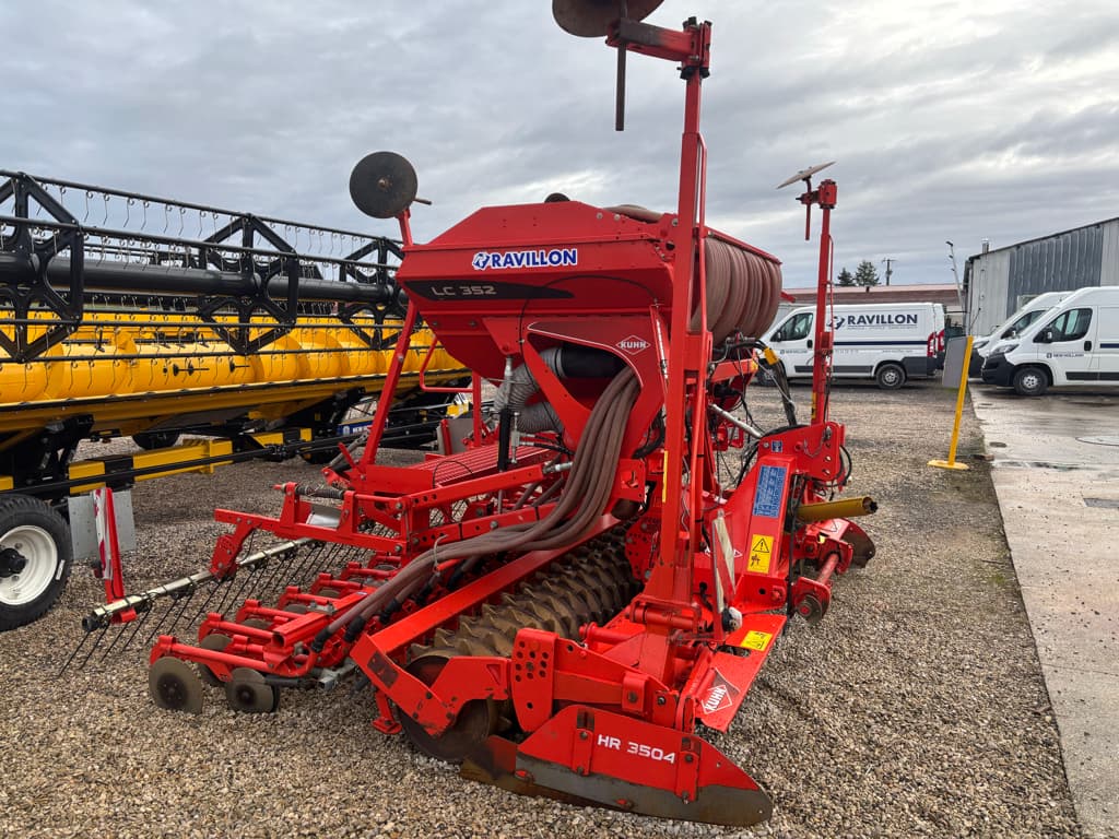 698c9d156ce0a5679e36b2e3