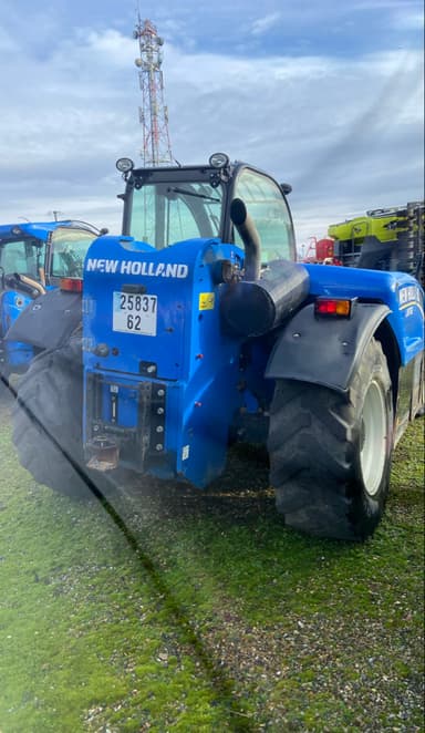 Telescopique NEW HOLLAND LM 7.42 - photo 3