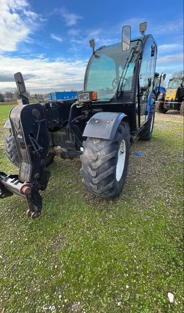 Telescopique NEW HOLLAND LM 5060 - photo principale