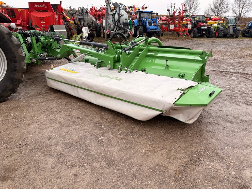 6936e6d9eec677fb47a940fd