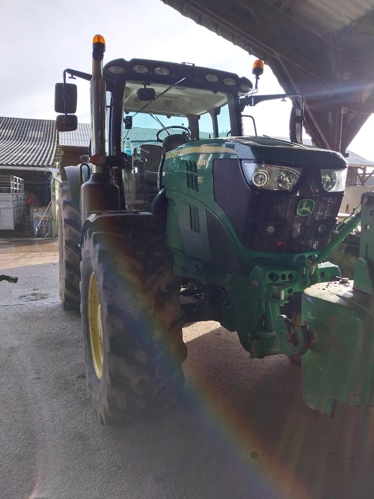 Tracteur JOHN DEERE 6155R - photo principale