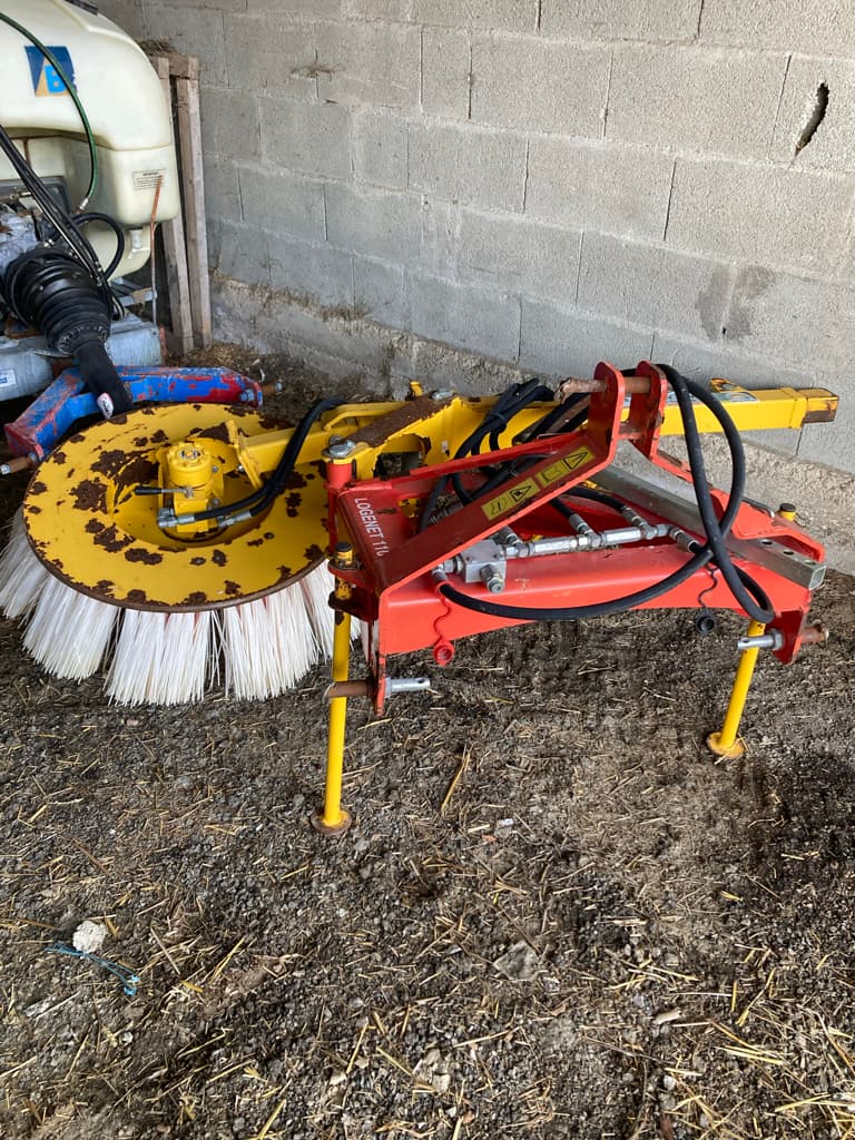 69c25c1688c84996884fdfdc