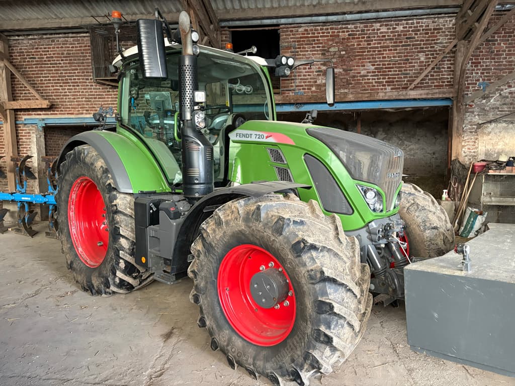 Tracteur FENDT 720 profi + - photo principale