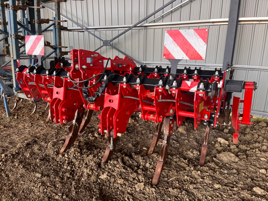 69e9d15d8aed82abb3cd3d4e