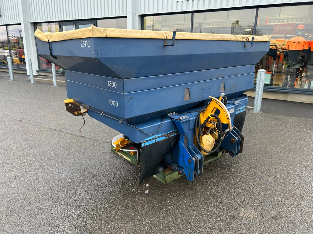 69899fde6ce0a5679e36b1e1