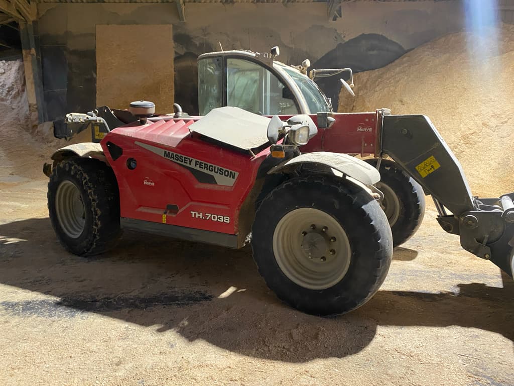 Telescopique MASSEY FERGUSON TH 7038 - photo principale