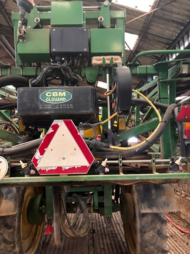 Pulverisateur JOHN DEERE 740I - photo 4