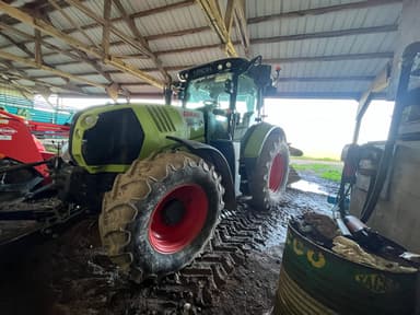 Tracteur CLAAS ARION 620 - photo 2