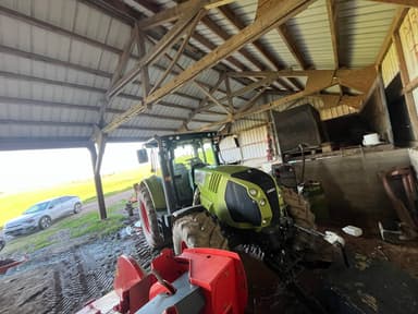Tracteur CLAAS ARION 620 - photo 5