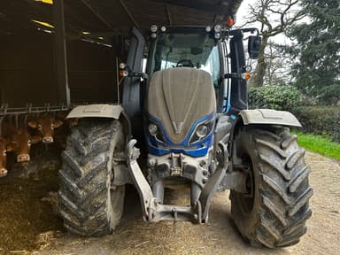 Tracteur VALTRA T144H - photo 3